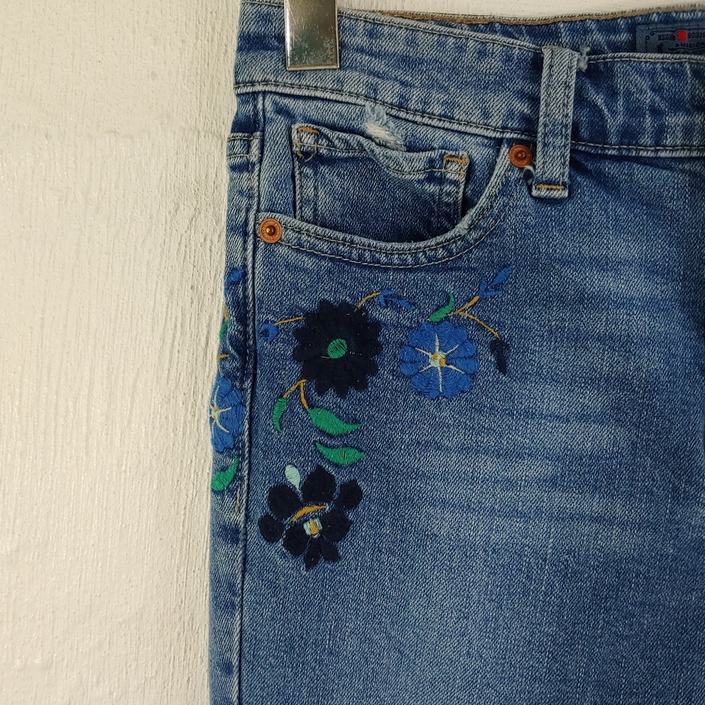 Lucky Brand Embroidered Jeans - Picture 7 of 14